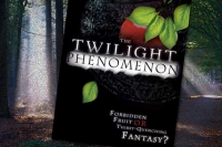 Read The Twilight Phenomenon - Book review