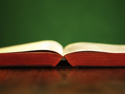 The benefits (and struggles) of family devotions image