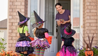 Read Halloween: an opportunity for hospitality
