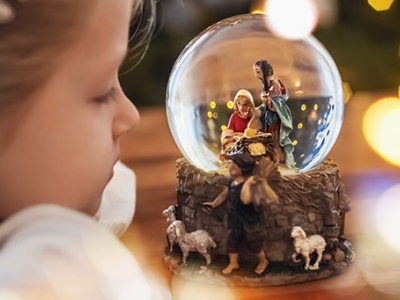 Unwinding wrong views of God at Christmas image