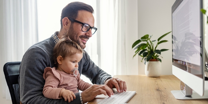 Full-time work from home: making it work image