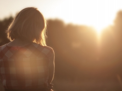 Helping your daughter to dress modestly image